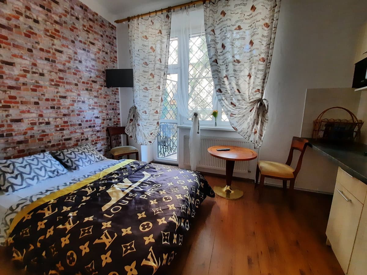 Apartament z balkonem