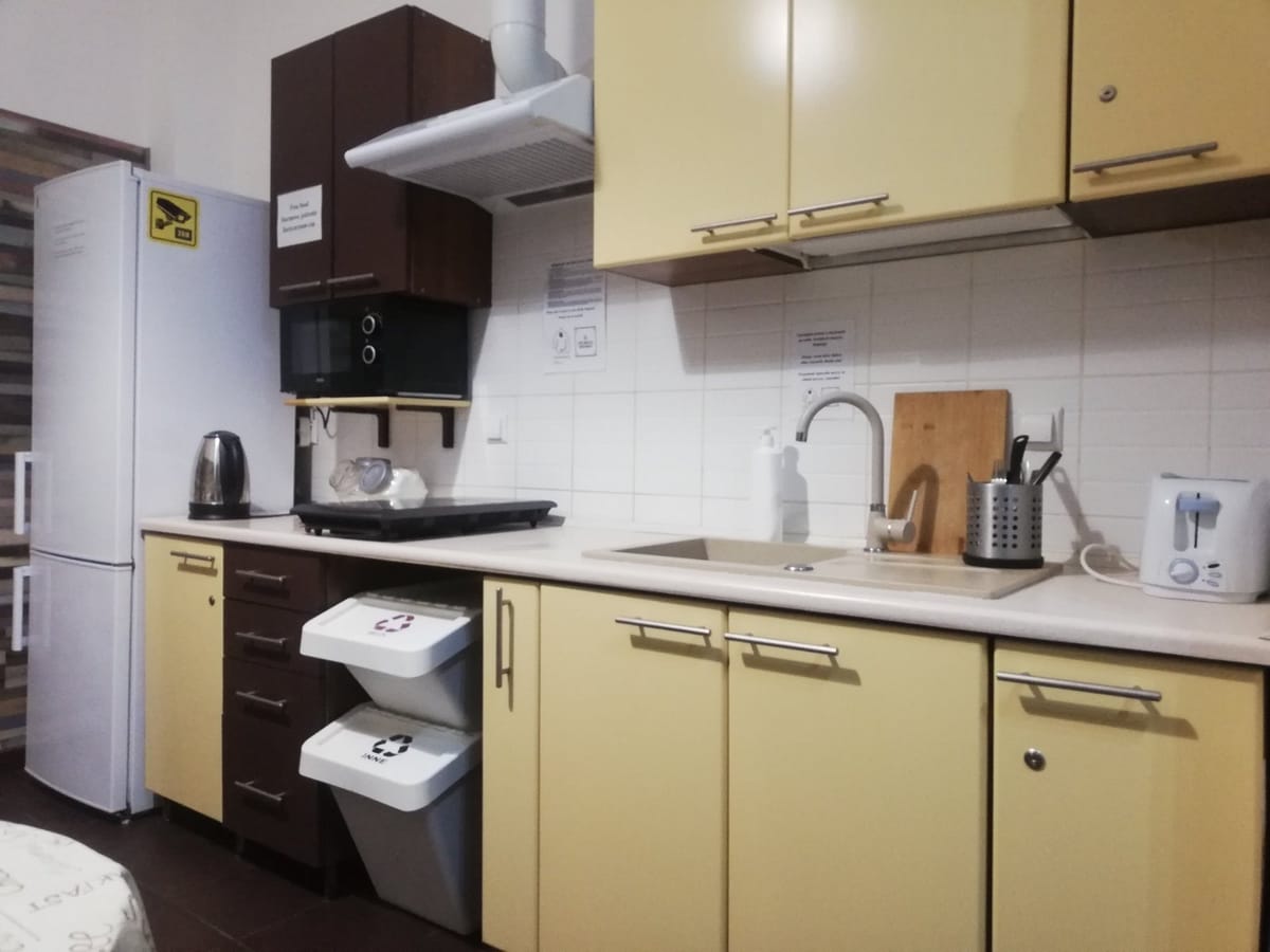 Mały pokój z 2 łóżkami pojedynczymi