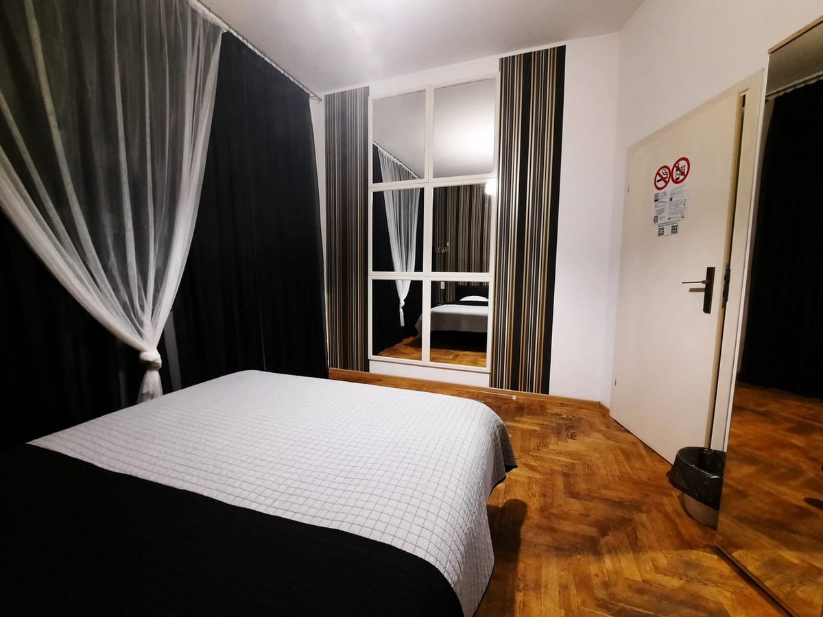 Duży pokój dwuosobowy
