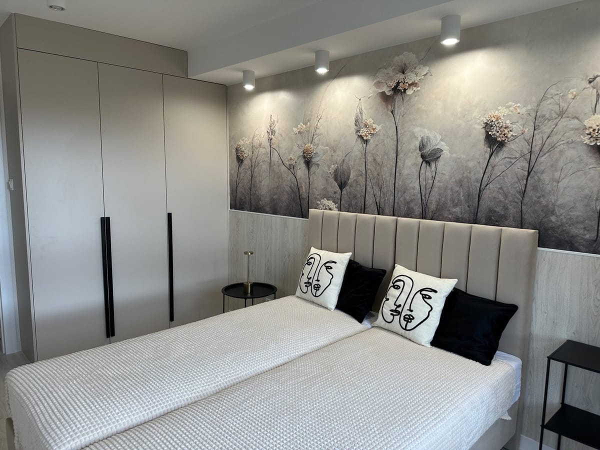 Nowoczesny apartament z dwoma sypialniami i garażem