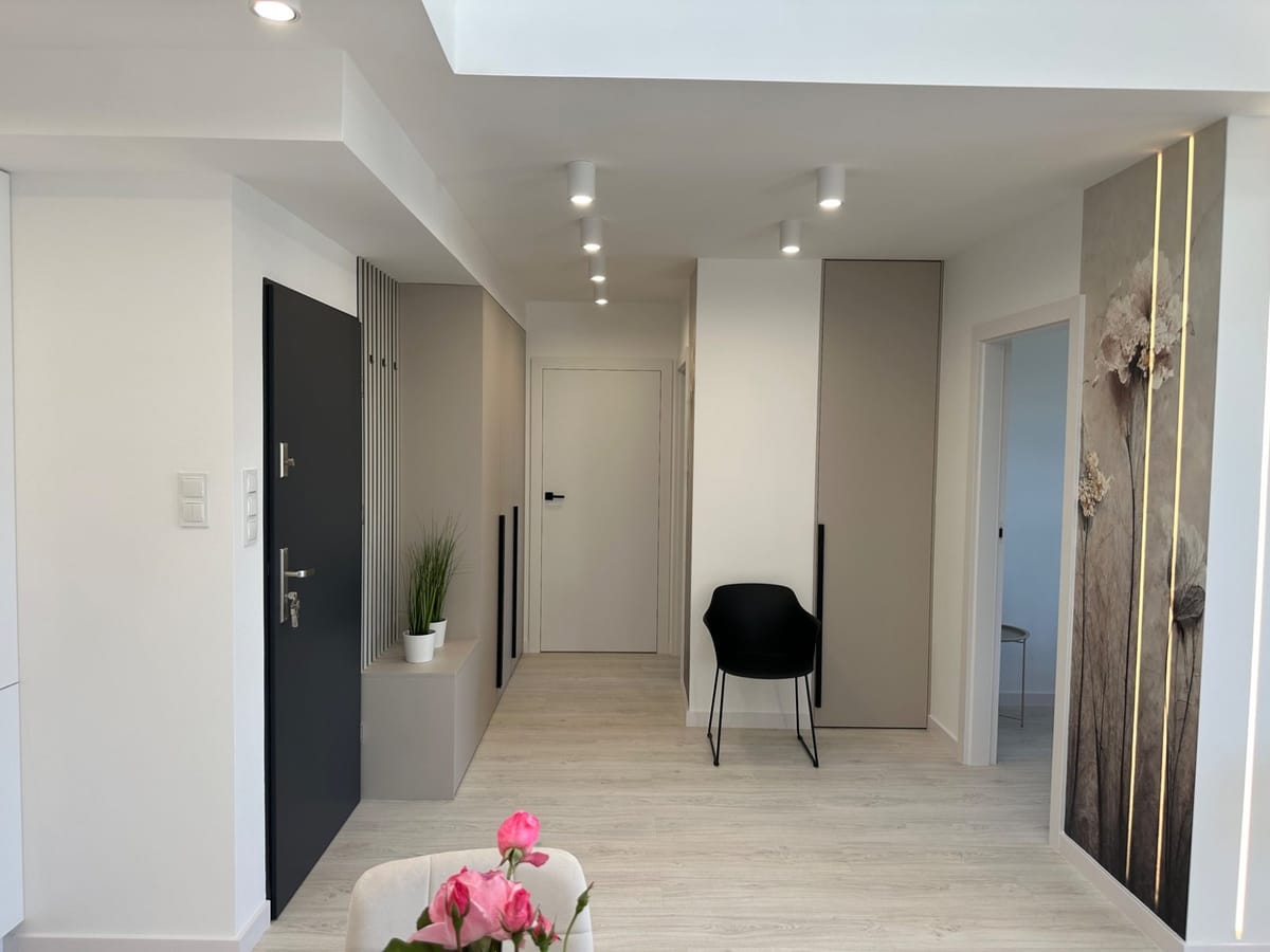 Nowoczesny apartament z dwoma sypialniami i garażem