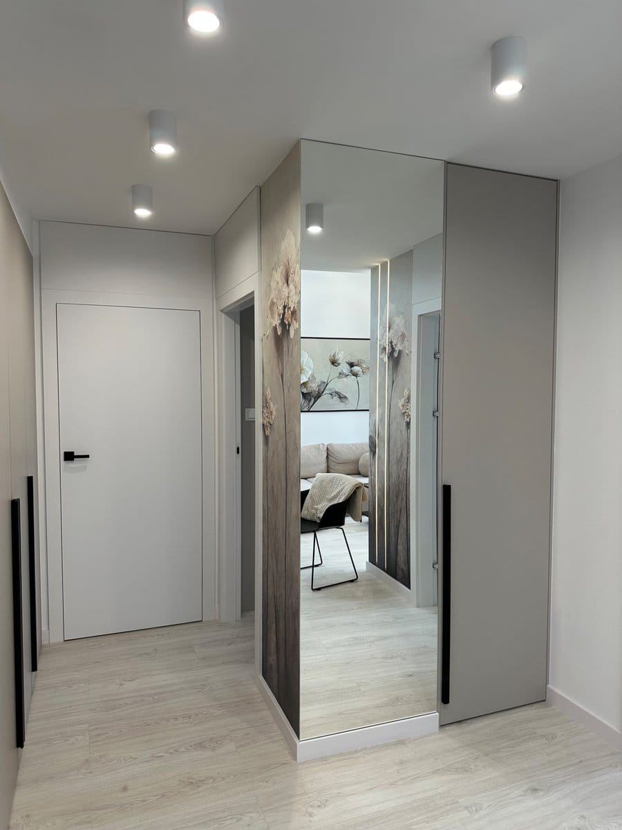 Nowoczesny apartament z dwoma sypialniami i garażem