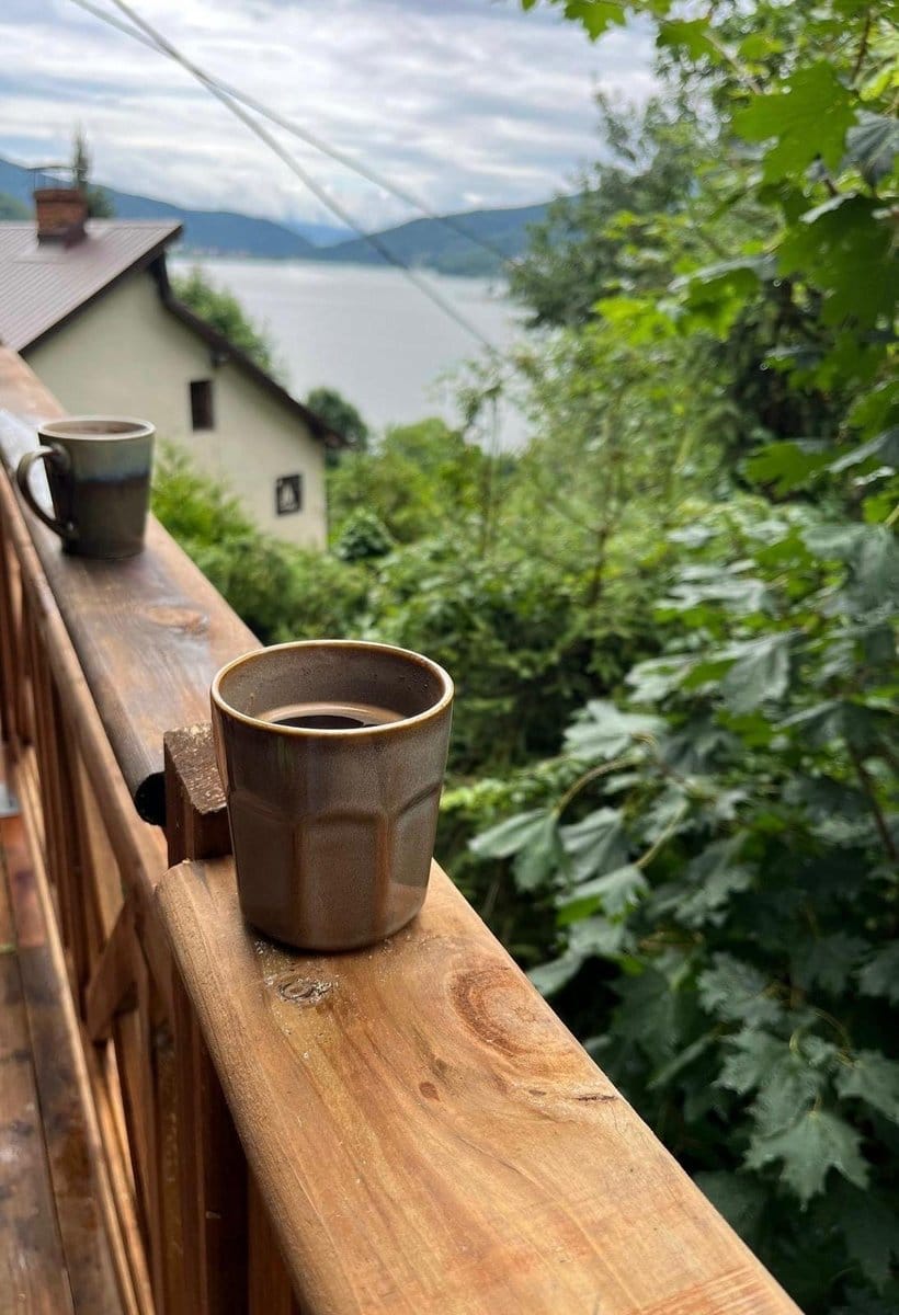Domek Nad Jeziorem w Górach